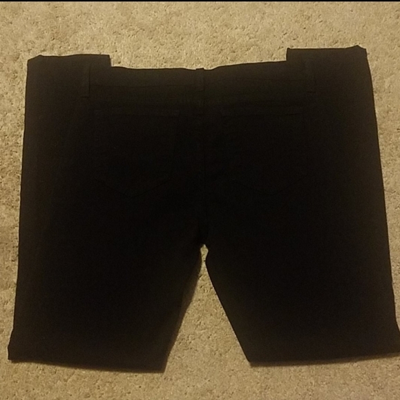 Rebecca Minkoff Distressed Skinny Jeans. Size 29 - Picture 5 of 7